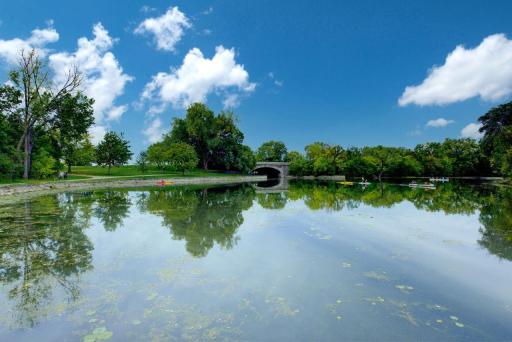 And lake living too! Take a quick daily walk and enjoy!