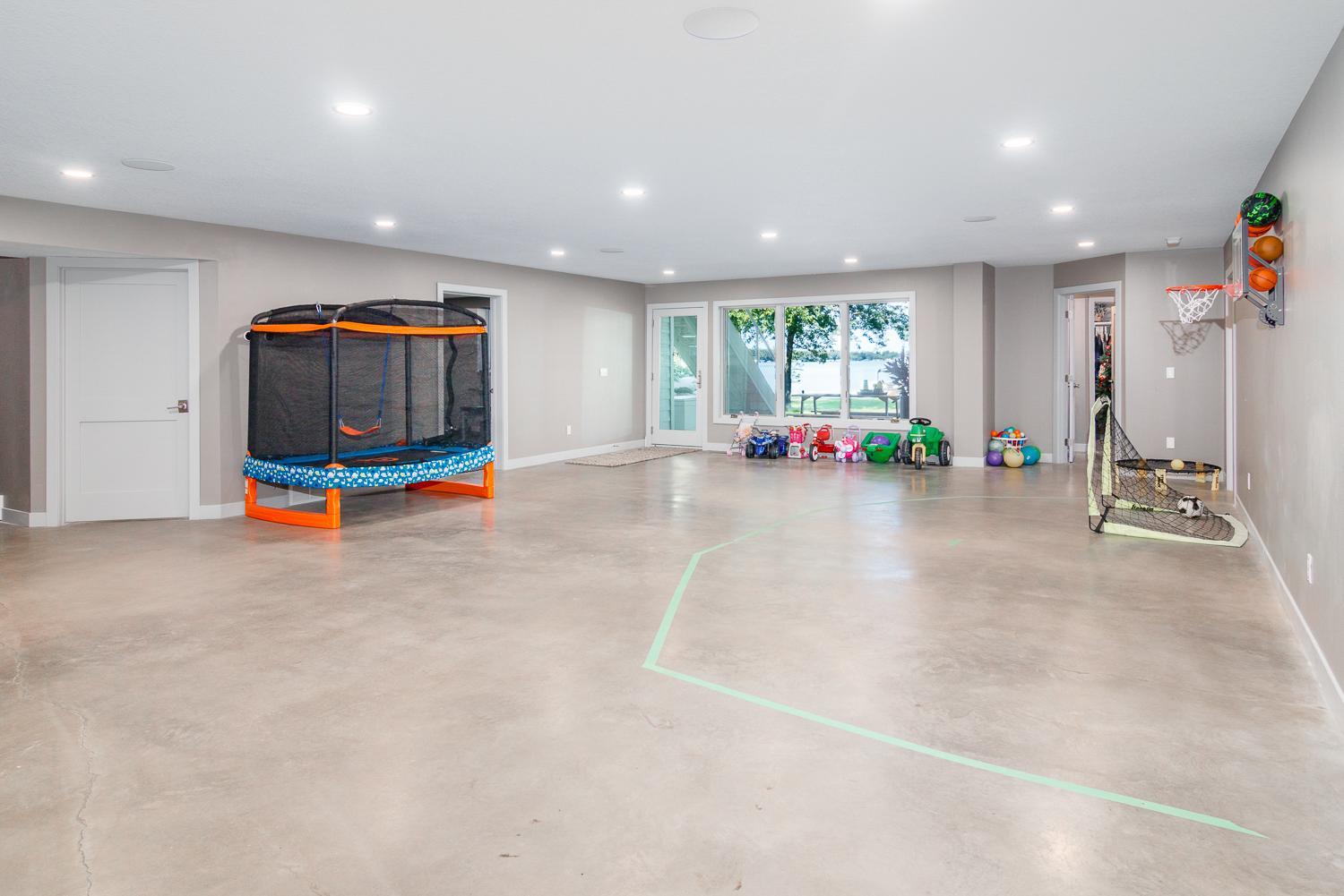 Lower level open play area