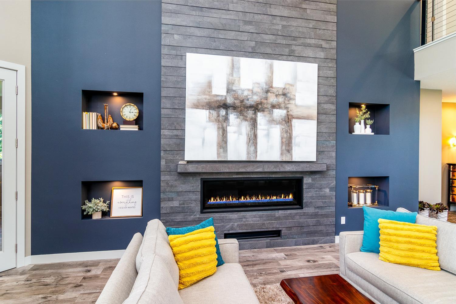 Natural gas fireplace