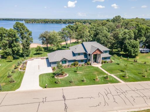 1571 Long Lake Drive, Detroit Lakes, MN 56501