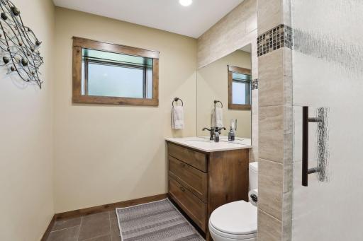 2 High Road, Inver Grove Heights, MN 55077