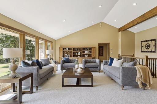 2 High Road, Inver Grove Heights, MN 55077