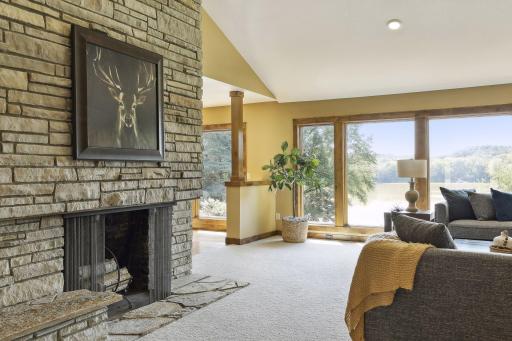 2 High Road, Inver Grove Heights, MN 55077