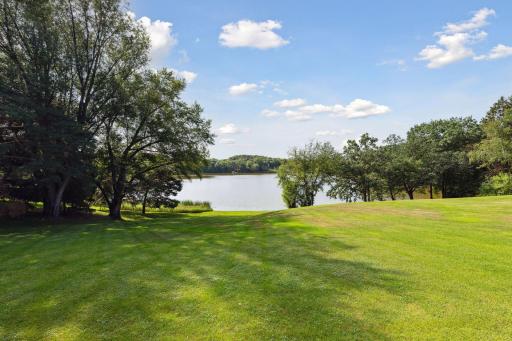 2 High Road, Inver Grove Heights, MN 55077