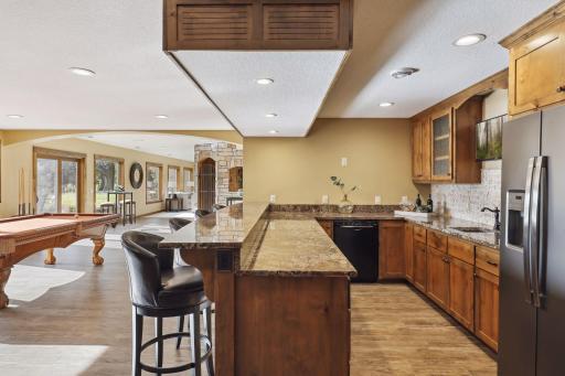 2 High Road, Inver Grove Heights, MN 55077