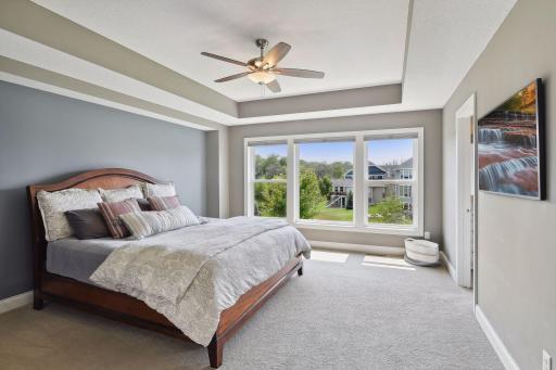 54 Monarch Way, North Oaks, MN 55127