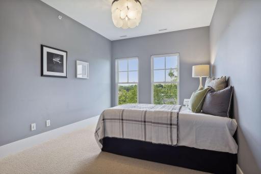 1620 Kenwood Parkway, Minneapolis, MN 55405