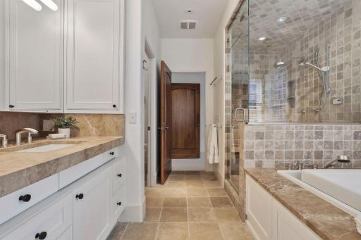 1620 Kenwood Parkway, Minneapolis, MN 55405