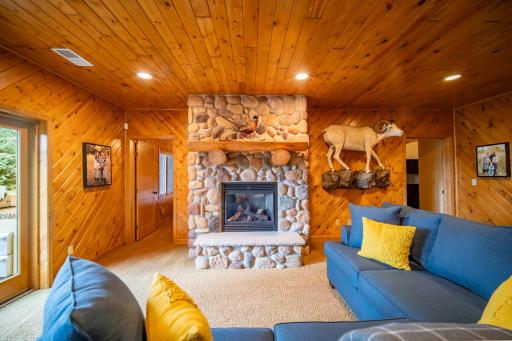 35889 Fox Hunter Road, Pequot Lakes, MN 56472