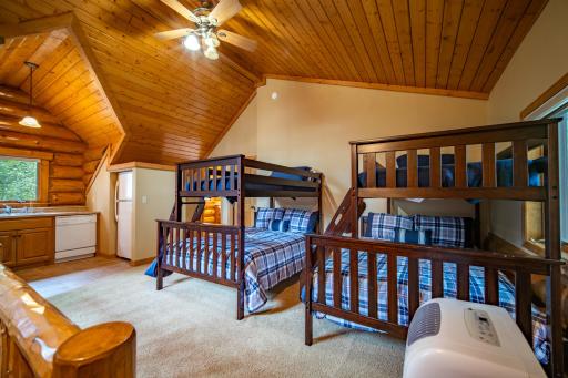 35889 Fox Hunter Road, Pequot Lakes, MN 56472