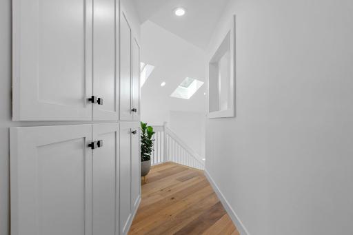 81-web-or-mls-1680 W Farm Rd Print-45.jpg