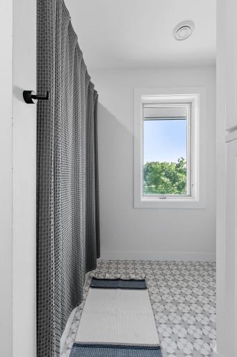 90-web-or-mls-1680 W Farm Rd Print-54.jpg