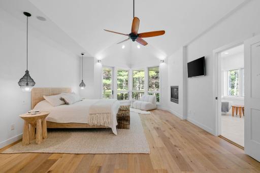 70-web-or-mls-1680 W Farm Rd Print-34.jpg