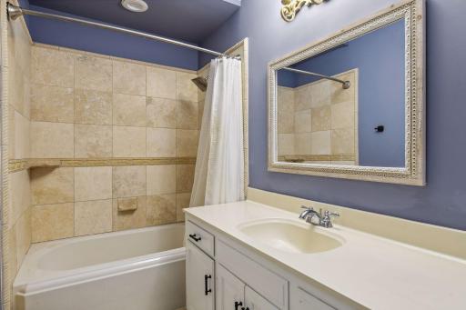 3131 Lafayette Ridge Road, Wayzata, MN 55391