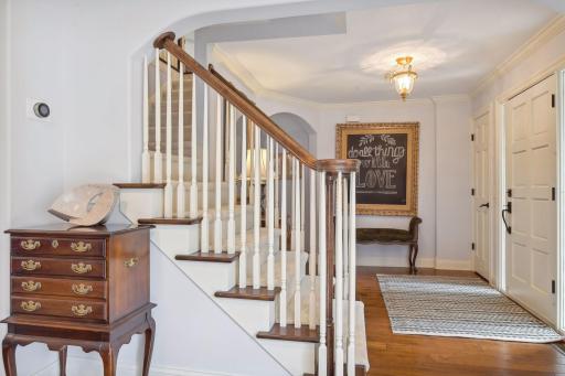 3131 Lafayette Ridge Road, Wayzata, MN 55391