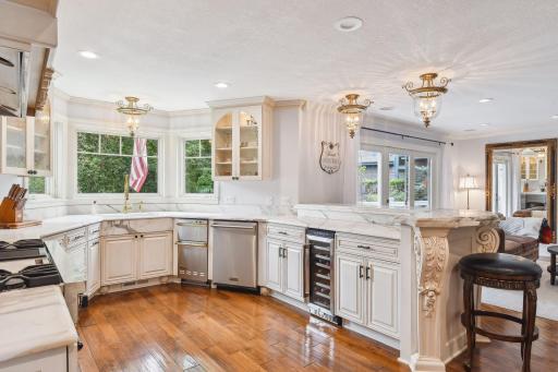3131 Lafayette Ridge Road, Wayzata, MN 55391