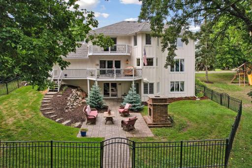3131 Lafayette Ridge Road, Wayzata, MN 55391