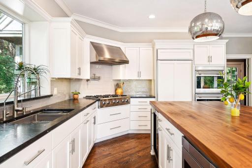 70 Highland Avenue, Excelsior, MN 55331