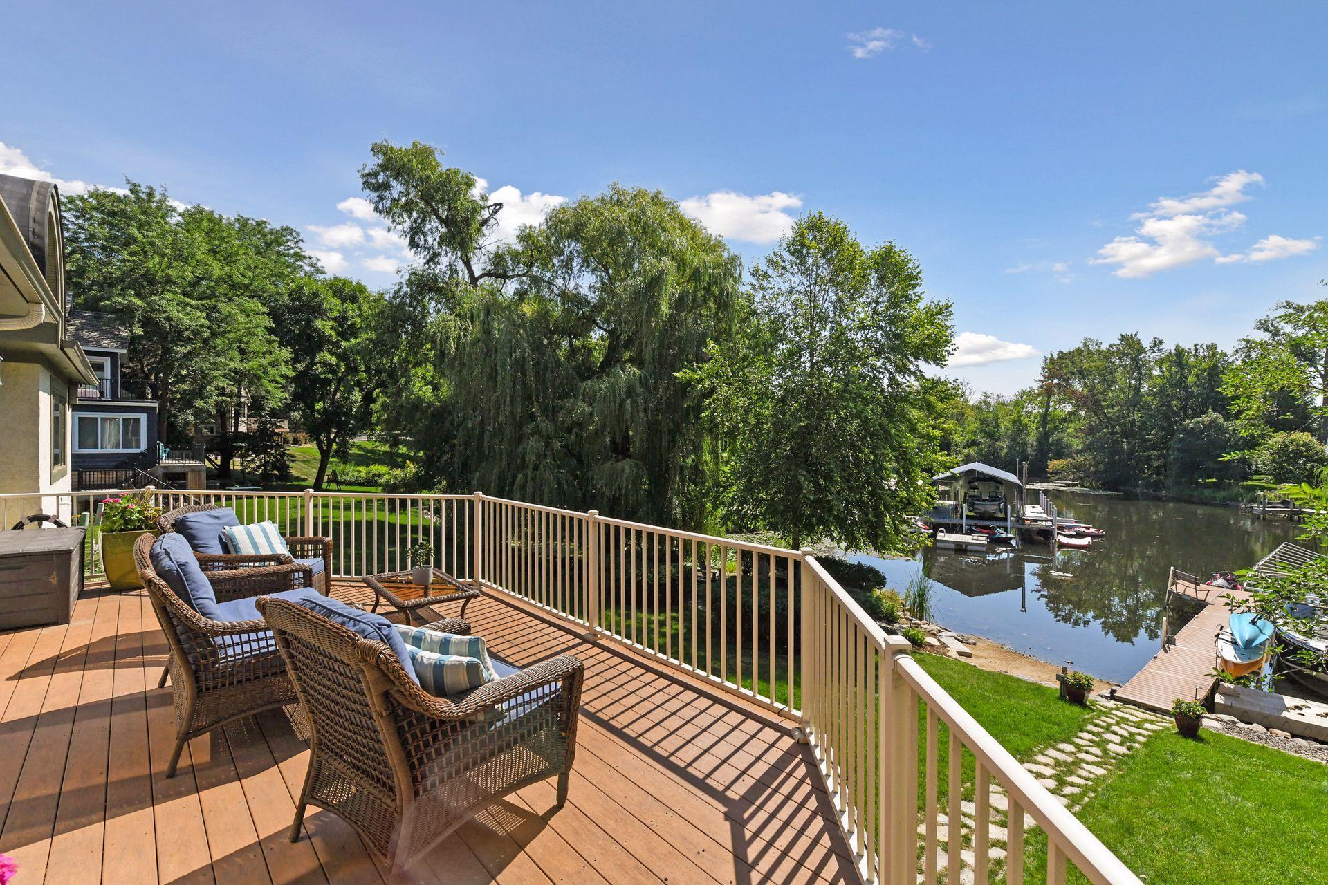 Main level deck, overlooking dock