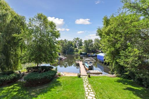 70 Highland Avenue, Excelsior, MN 55331