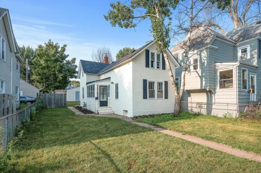 148 Baker Street W, Saint Paul, MN 55107