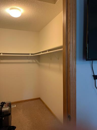 Photo for 8001 N Regent Avenue N, Brooklyn Park, MN 55443 - Listing #6413939 8001 N Regent Avenue N, Brooklyn Park, MN 55443