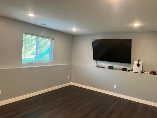 Photo for 8001 N Regent Avenue N, Brooklyn Park, MN 55443 - Listing #6413939 8001 N Regent Avenue N, Brooklyn Park, MN 55443