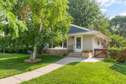 Charming rambler in the Fulton neighborhood.