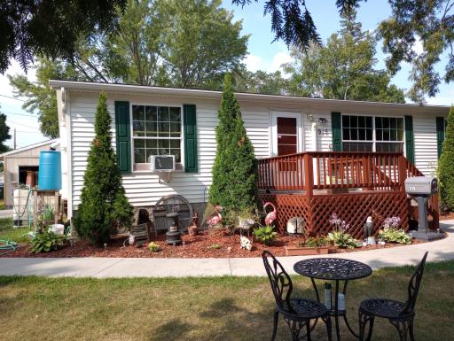 915 F Street NE, Brainerd, MN 56401
