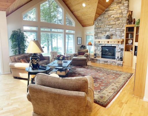 13778 Indian Beach Road, Spicer, MN 56288
