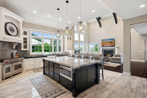 1811 Crestview Court, Red Wing, MN 55066
