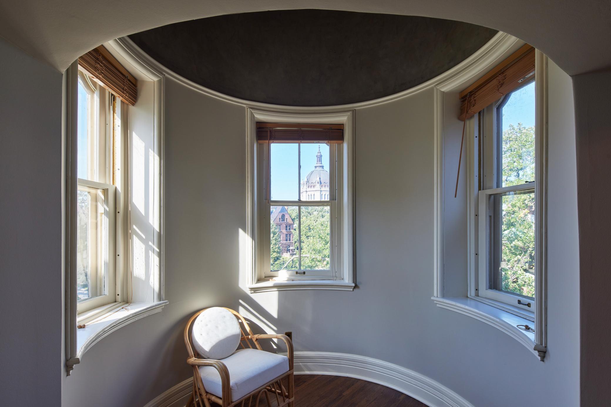 3rd Floor BR Suite with AMAZING VIEWS from the Tower Alcove