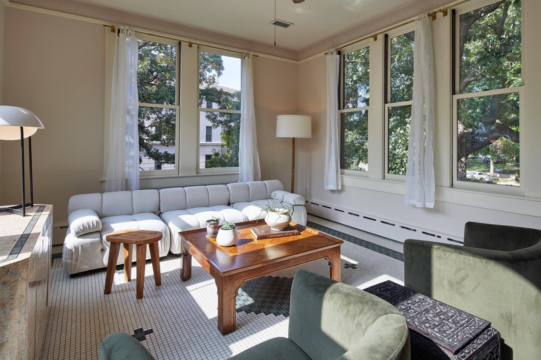 2nd Floor Sunroom