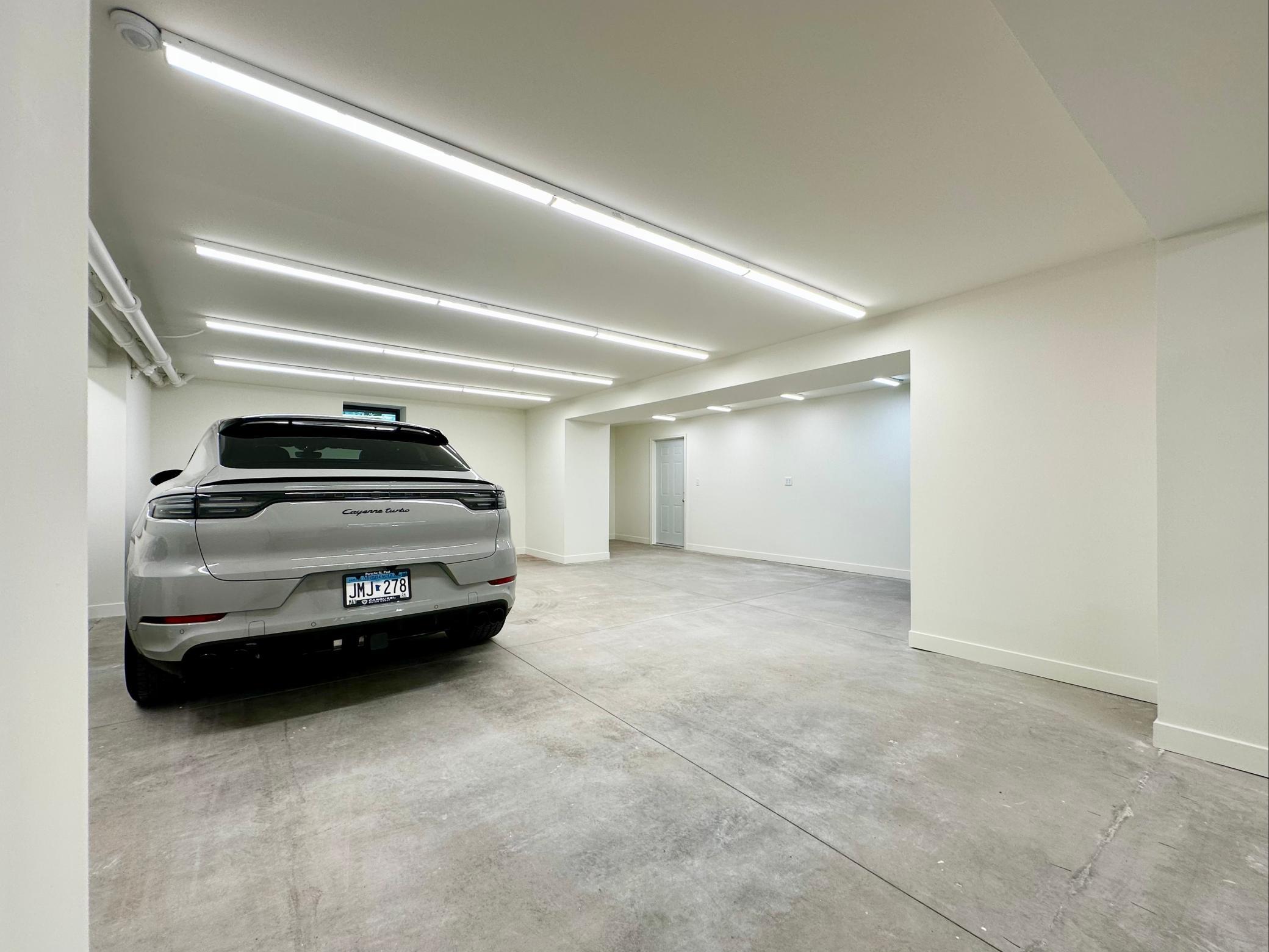 Amazing Attached Tuckunder Garage
