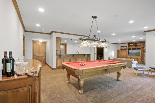 The features are endless in this lower lvl entertainerâs dream!