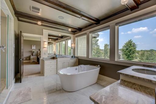 12634 20th Street N, Stillwater, MN 55082