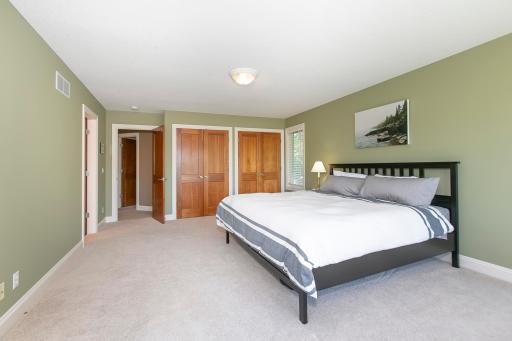 18803 Vogel Farm Trail, Eden Prairie, MN 55347