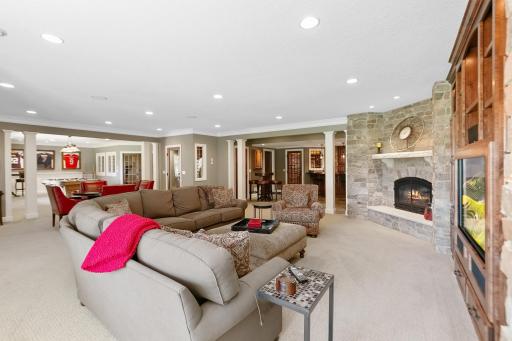 18803 Vogel Farm Trail, Eden Prairie, MN 55347