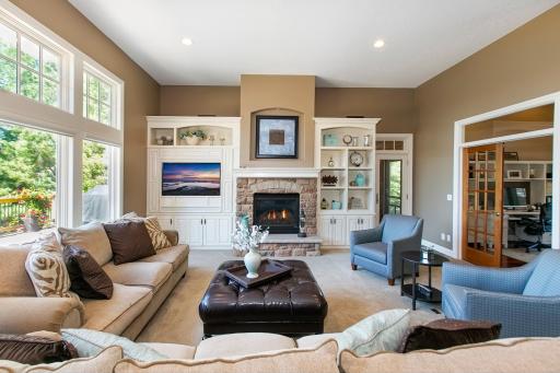 18803 Vogel Farm Trail, Eden Prairie, MN 55347
