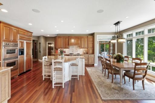 18803 Vogel Farm Trail, Eden Prairie, MN 55347