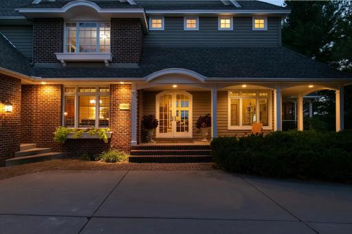 18803 Vogel Farm Trail, Eden Prairie, MN 55347