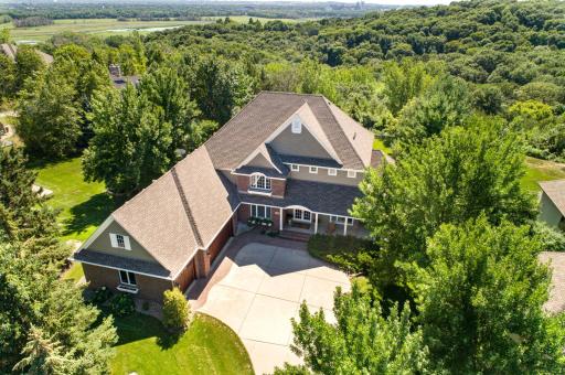 18803 Vogel Farm Trail, Eden Prairie, MN 55347