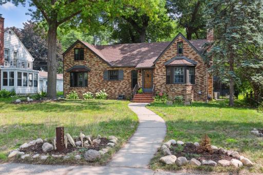 5723 Portland Avenue, Minneapolis, MN 55417