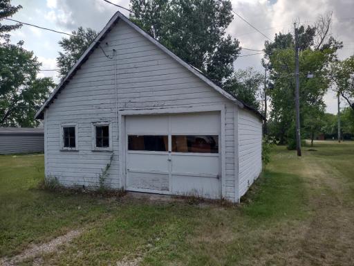 423 Lake Street S, Long Prairie, MN 56347