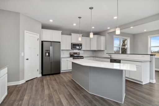 Imagine cooking your favorite meals in this beautiful kitchen! Colors and options may vary.