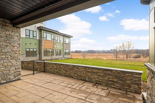 1 Hill Farm Road, 104, Saint Paul, MN 55127