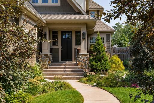 5101 Halifax Avenue S, Edina, MN 55424