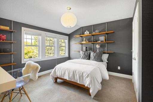 5101 Halifax Avenue S, Edina, MN 55424