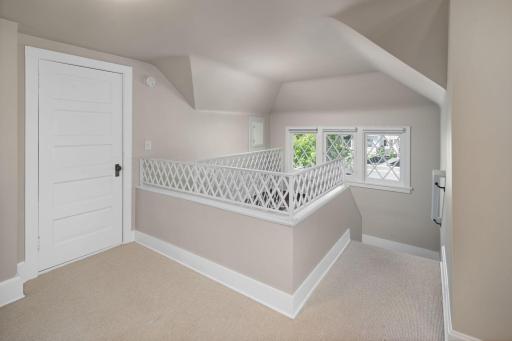 2006 Penn Avenue S, Minneapolis, MN 55405