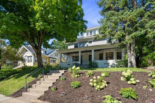 2006 Penn Avenue S, Minneapolis, MN 55405